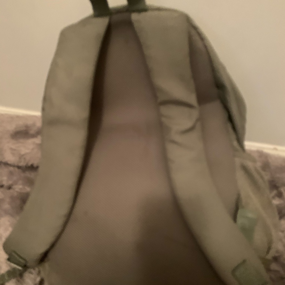 PINK backpack - Picture 2 of 6